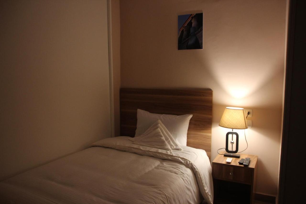 Kafret el-Gabal Farida Pyramids Boutique Hotel מראה חיצוני תמונה