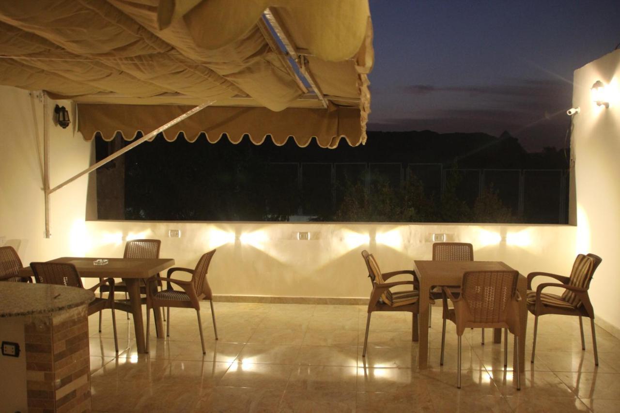 Kafret el-Gabal Farida Pyramids Boutique Hotel מראה חיצוני תמונה